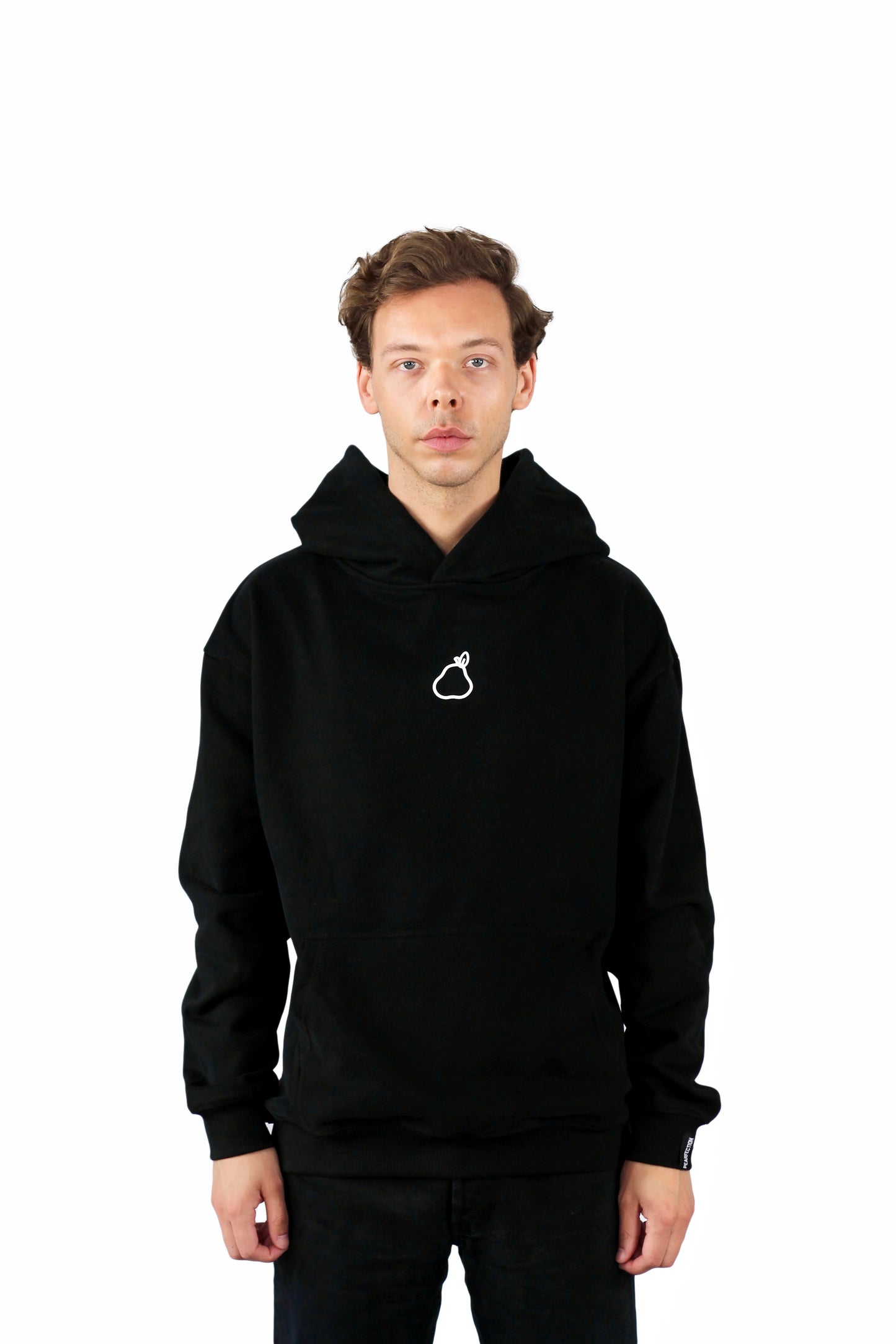 The Pear - Black