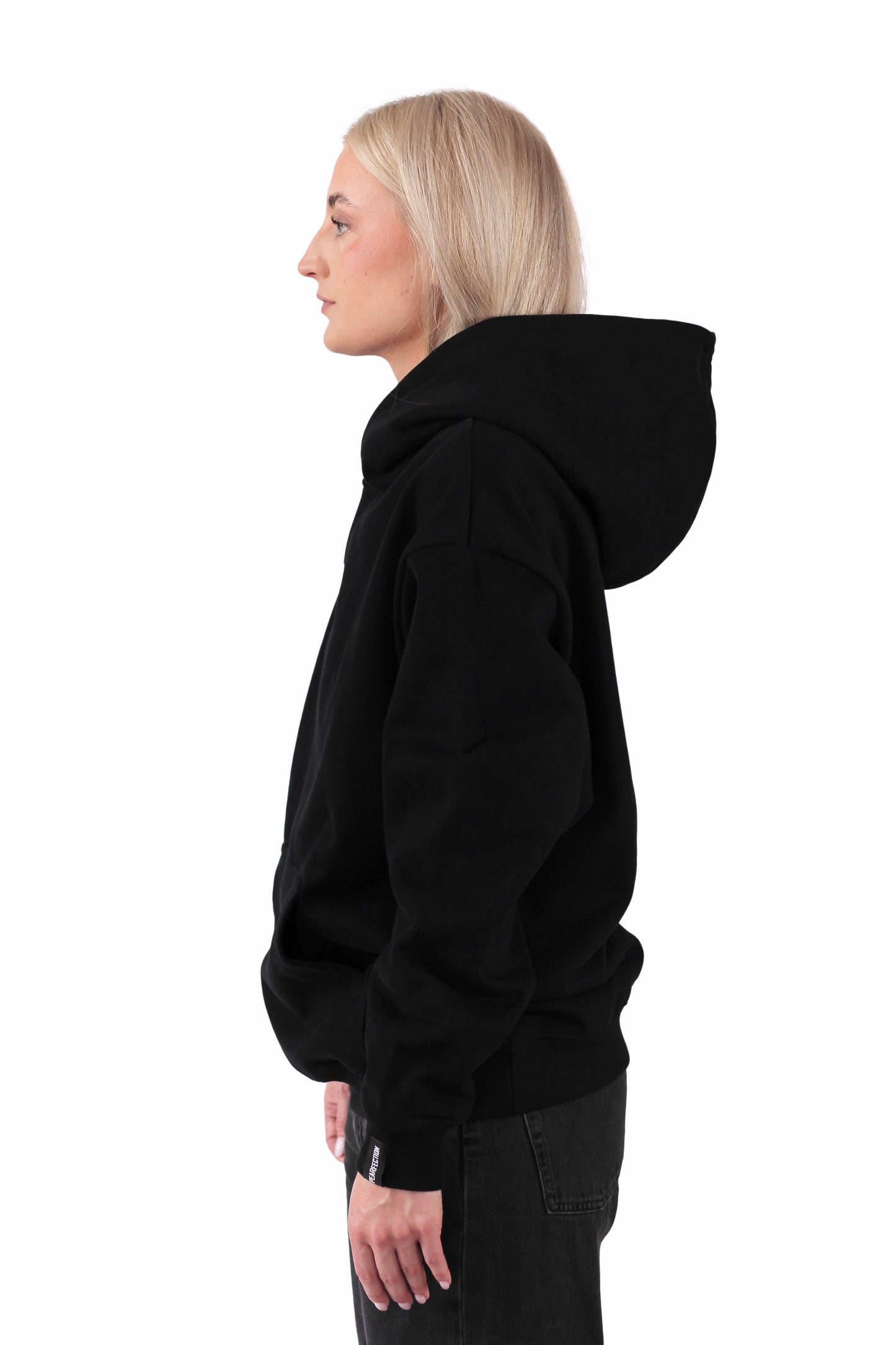 The Pear - Black