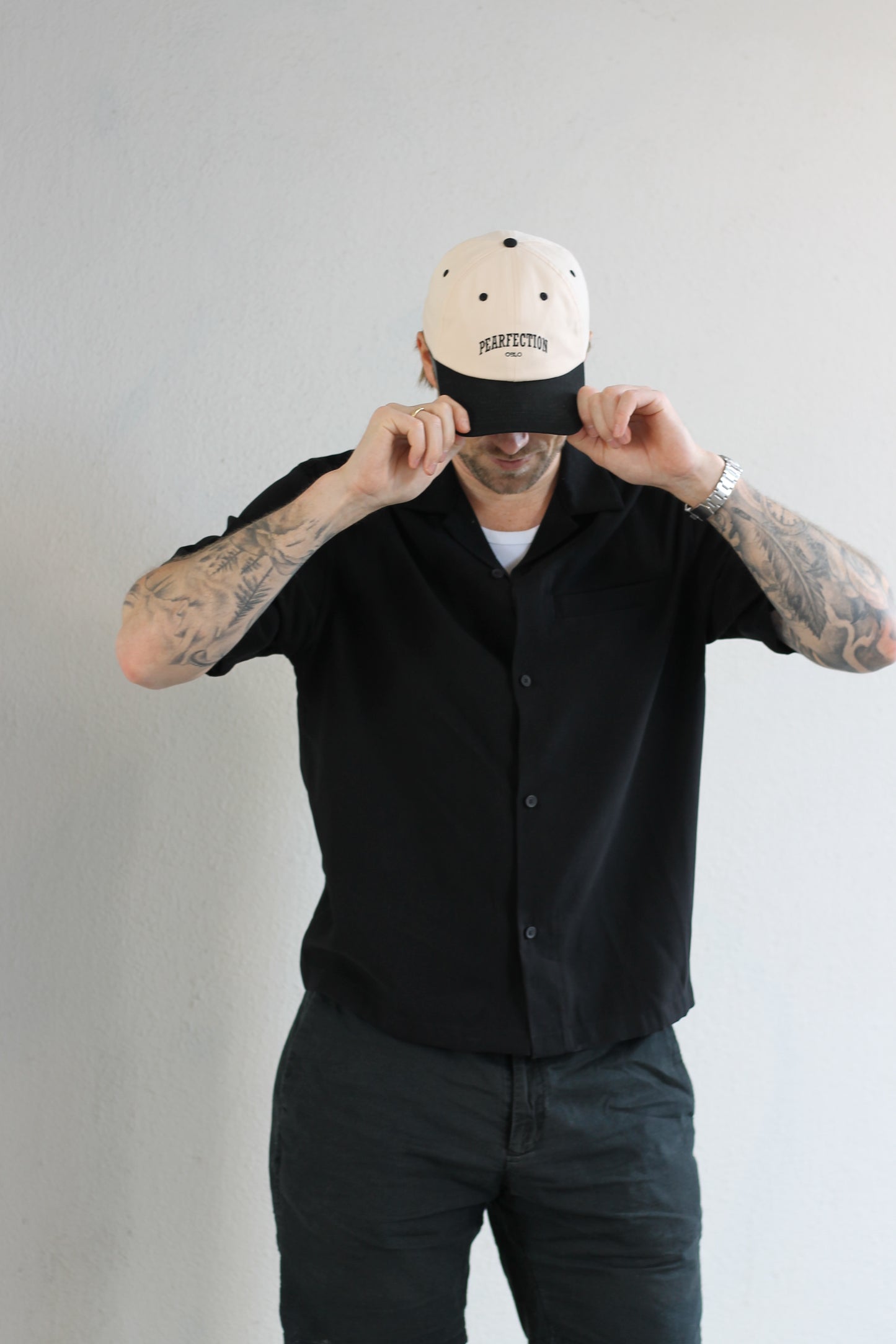 The Dad Cap - beige/black